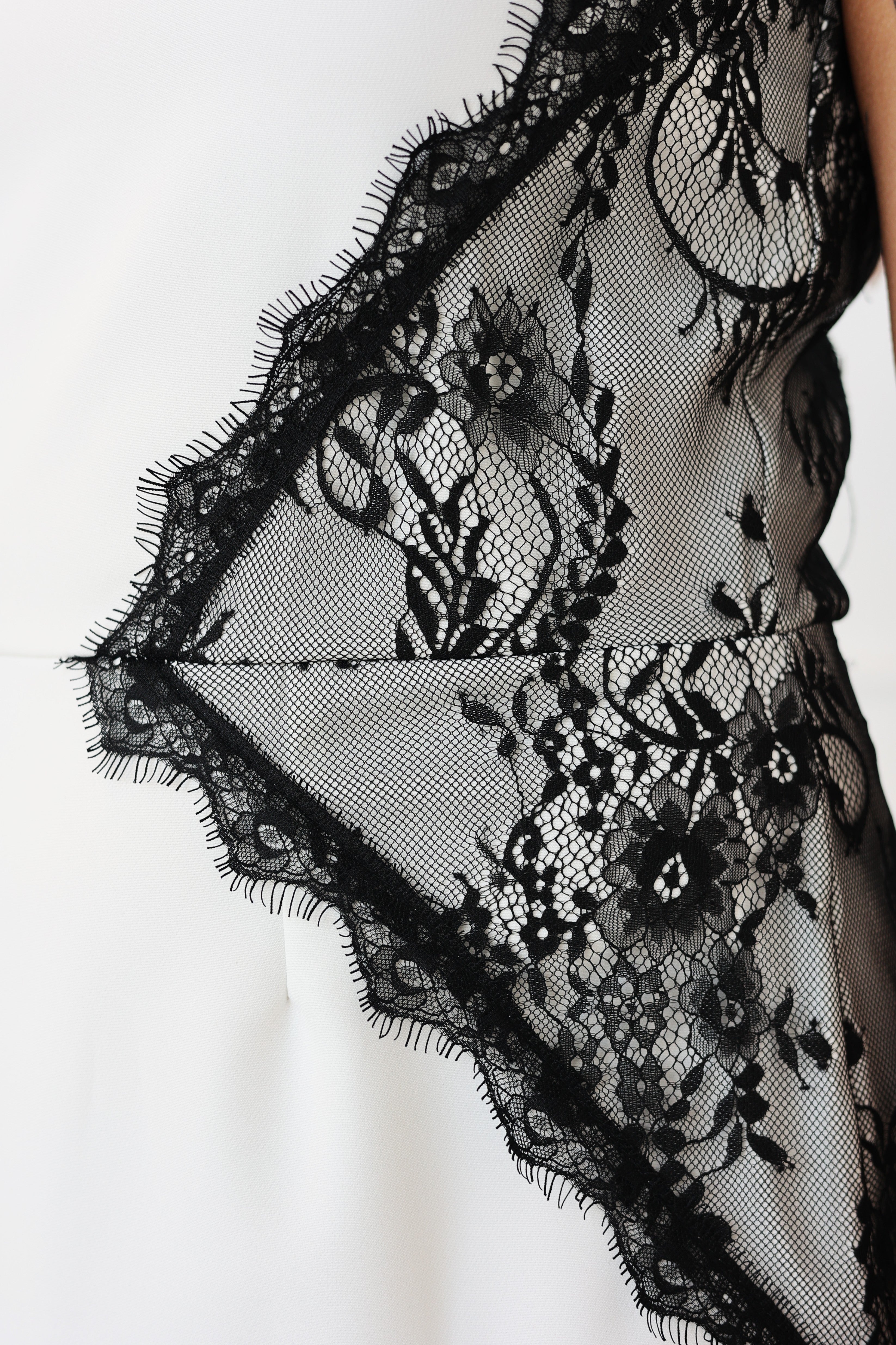 ROBE LIORA