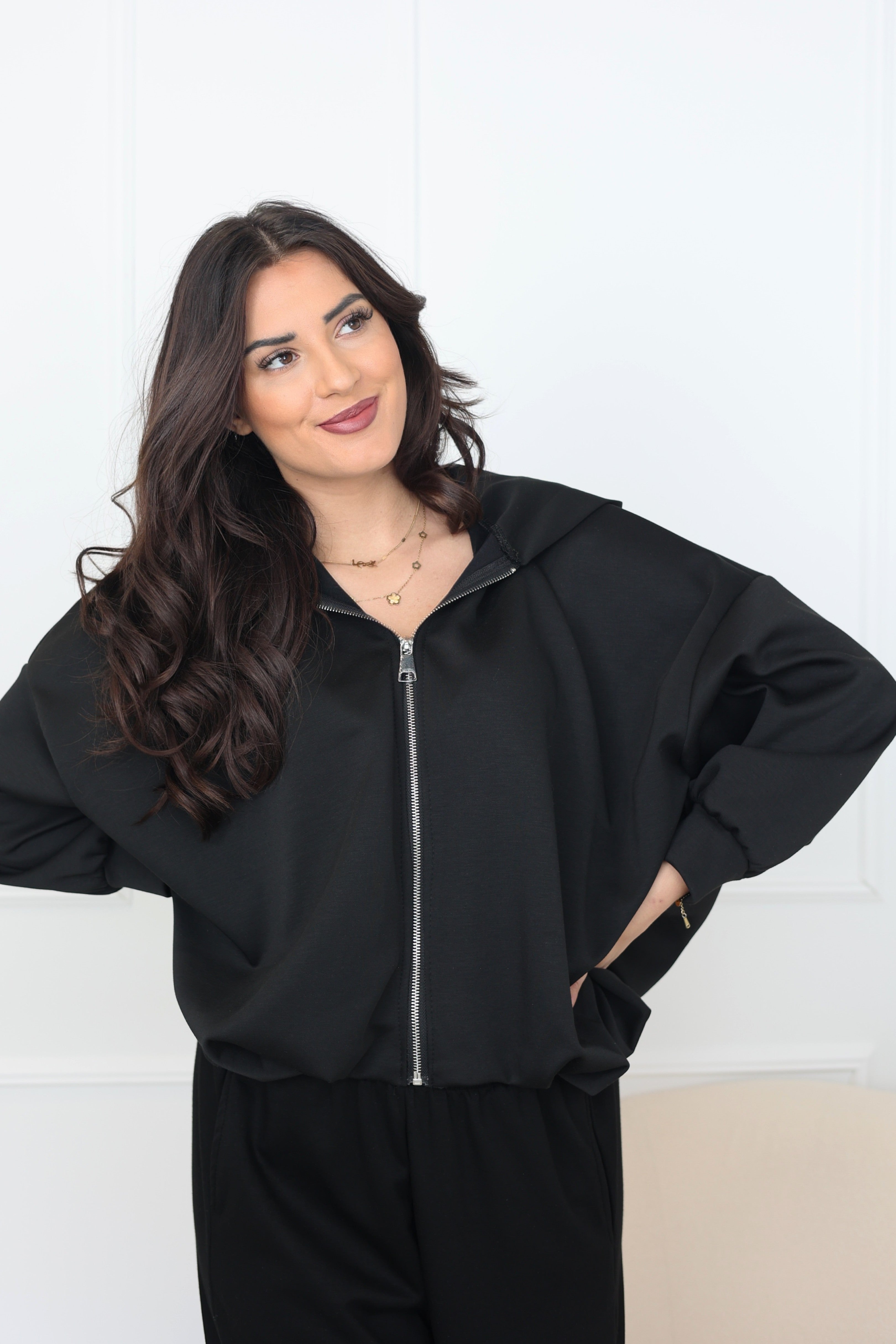 SWEAT À CAPUCHE MERRYL